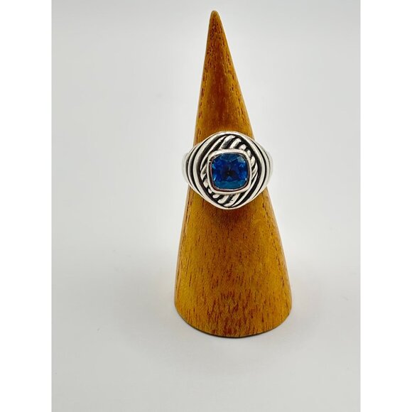 Vintage Sterling Silver Blue Topaz Ring Size 7.5 - Picture 10 of 11